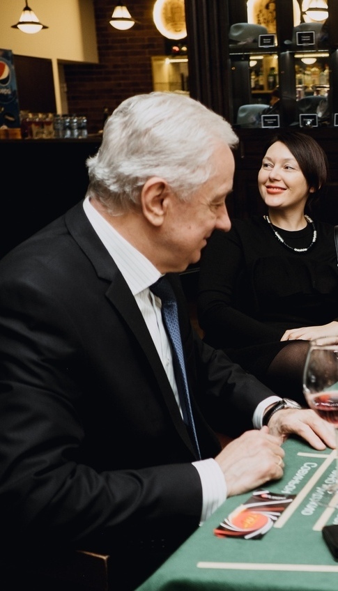 <span style="font-weight: bold;">АГЕНТЫ 005</span>