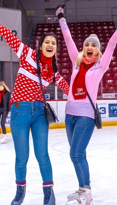 <span style="font-weight: bold;">МЕЛИОТ РАСТОПИТ ЛЁД</span>