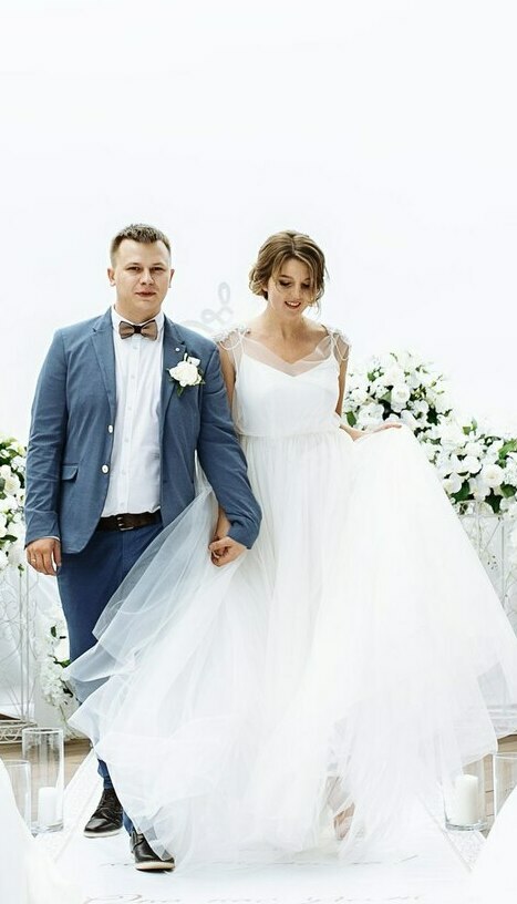 <span style="font-weight: bold;">ВСТРЕЧА МОЛОДОЖЕНОВ</span>