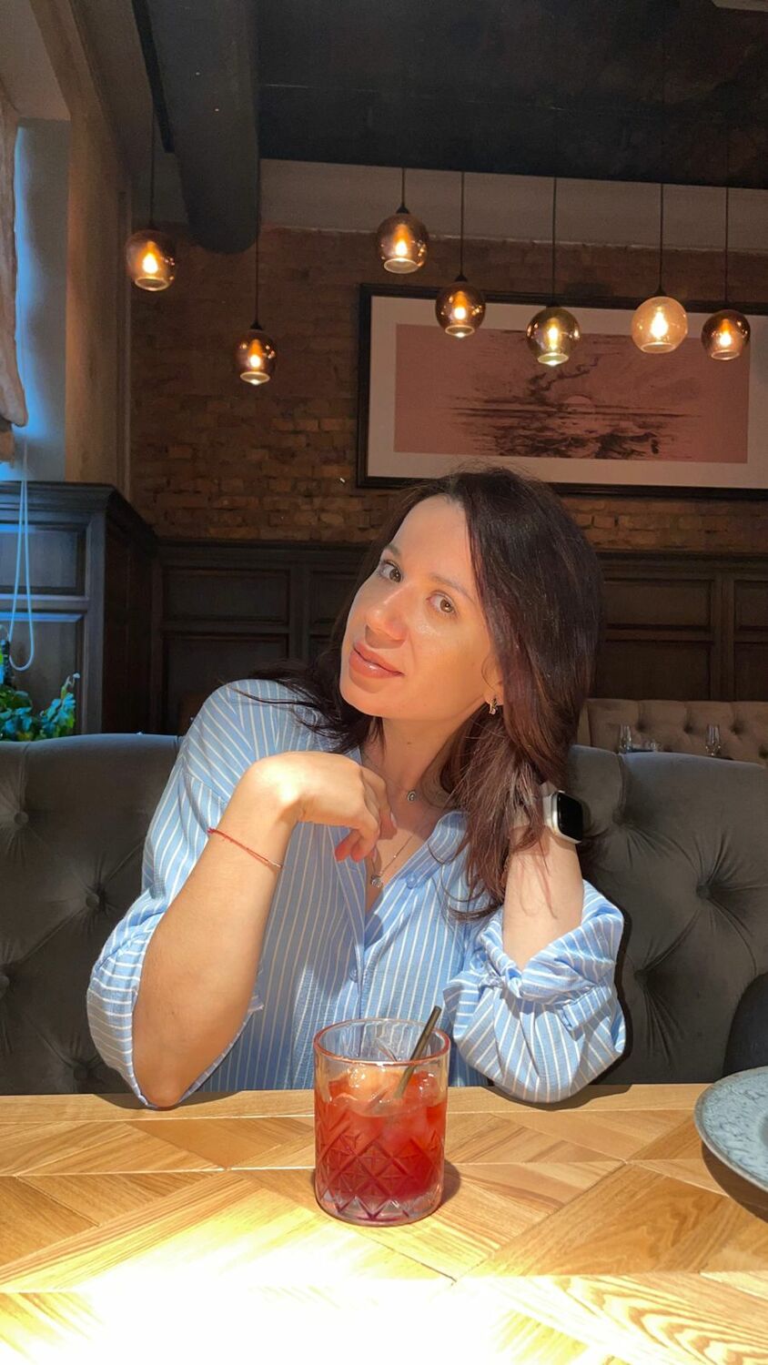 <span style="font-weight: bold; font-style: italic;">Одер Яна </span>