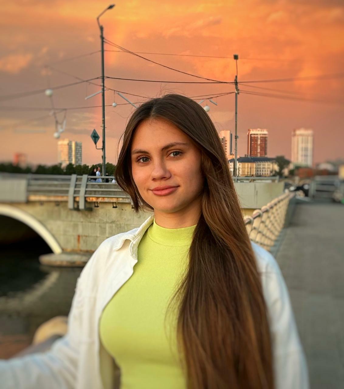 <span style="font-weight: bold; font-style: italic;">Староверова Маргарита </span>